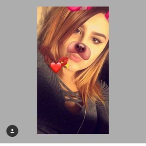 Meet your Posher, Kayla